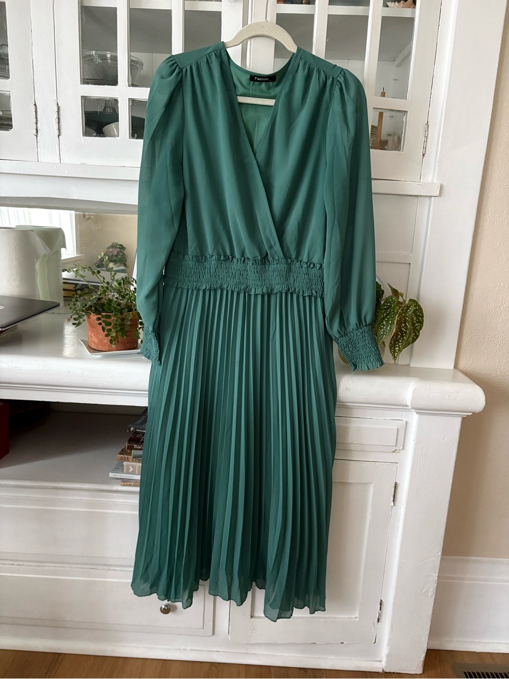Forest Green Pleated Long Sleeve Dress